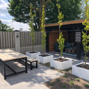 Steigerhouten tafel Norman met stalen onderstel