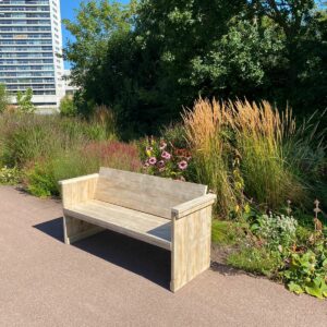 Steigerhouten tuinbank Providence met smalle armleuningen