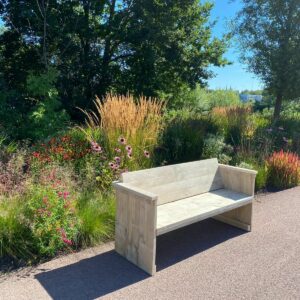 Steigerhouten tuinbank Providence met smalle armleuningen