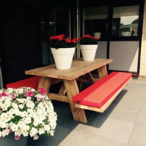 Steigerhouten buitentafel Stokane