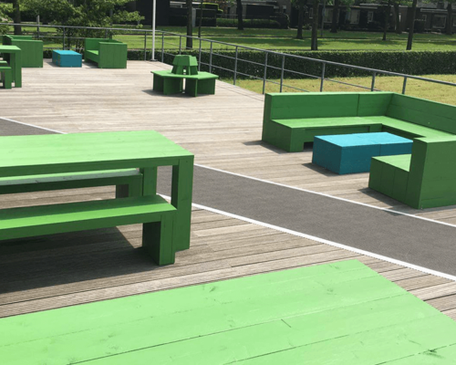 Steigerhouten loungebanken voor terras en tuin