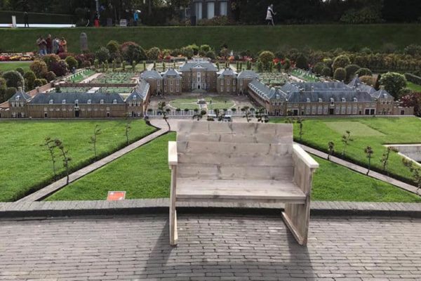 Steigerhouten bankje Madurodam NordXL