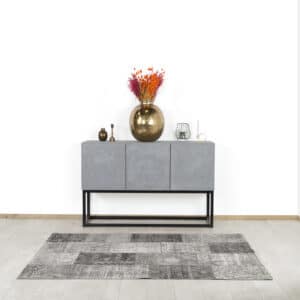 Betonlook dressoir Talmo met deurtjes en industrieel onderstel