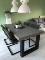Eettafel Fiatt met betonlook