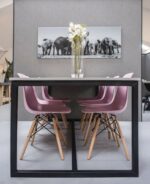 Voorkant betonlook tafel Essie