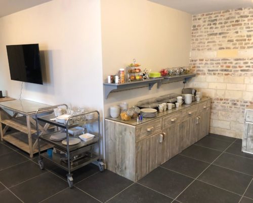 inrichting met steigerhout bed breakfast