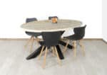 Steigerhouten tafel Lyles met ovaal blad en matrixpoot