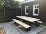 Steigerhouten picknicktafel Watson met stalen frame
