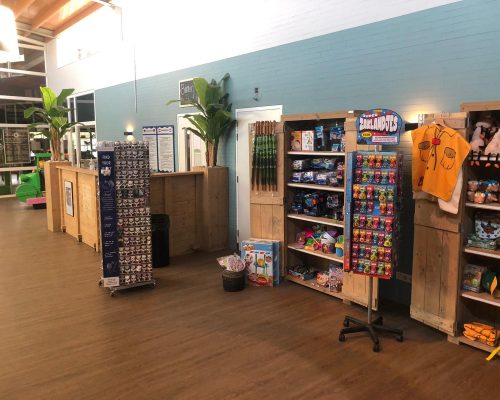 Inrichting voor winkel in steigerhout Inrichting voor winkel in steigerhout