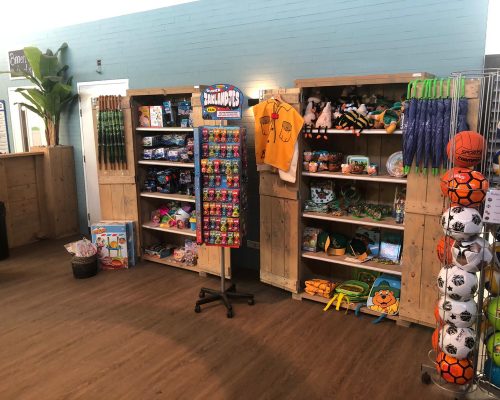 Steigerhouten meubelen voor winkel Steigerhouten meubelen voor winkel