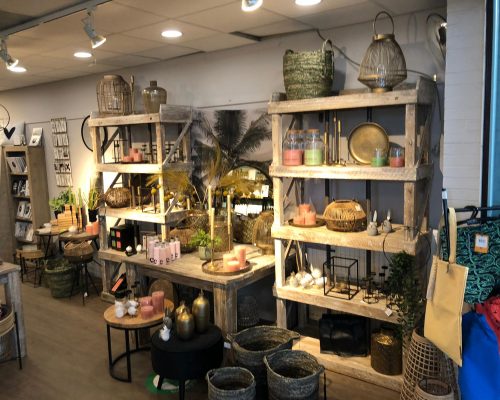 Winkel inrichting met steigerhout Winkel inrichting met steigerhout