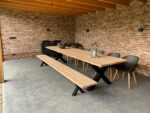 Douglashouten tuintafel Hamer met industriele X poten