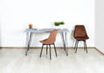 Betonlook bureau Homer met hairpin/draad poten