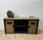 Mangohouten dressoir Lian met staal