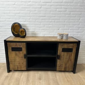 Mangohouten dressoir Lian met staal
