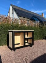 Steigerhouten buitenkeuken Aras met stalen ombouw