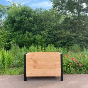 Bloembak Jade van douglas hout en staal