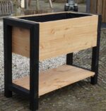 Douglas plantenbak Lune met legplank