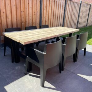 Industriële tafel Imre steigerhout