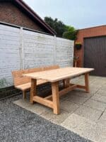 Douglas tafel Nena met A poten en dwarsbalk