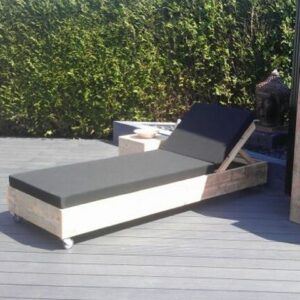 Ligbed Loa van douglashout