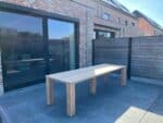 Douglas tafel Asante met blokpoten