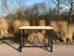 Industriële bartafel Aidan douglashout