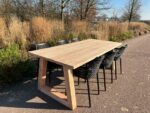 Tuintafel Jidde met trapeze poten douglashout