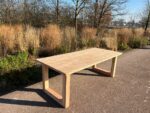 Douglashouten tafel Koa met U poten