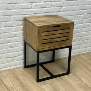 Mangohouten nachtkastje met lade Maysa