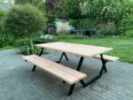 Douglashouten picknicktafel Luik met stalen frame