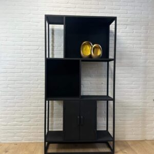 Stalen vakkenkast Suzan