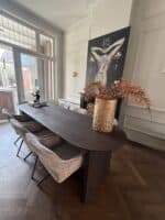 Eikenhouten tafel Sterre