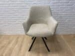 Eetkamerstoel Richard met armleuning beige