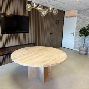 Eikenhouten tafel Milan