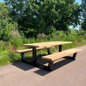 Irokohouten picknicktafel Folly