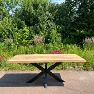 Irokohouten tuintafel Kevin