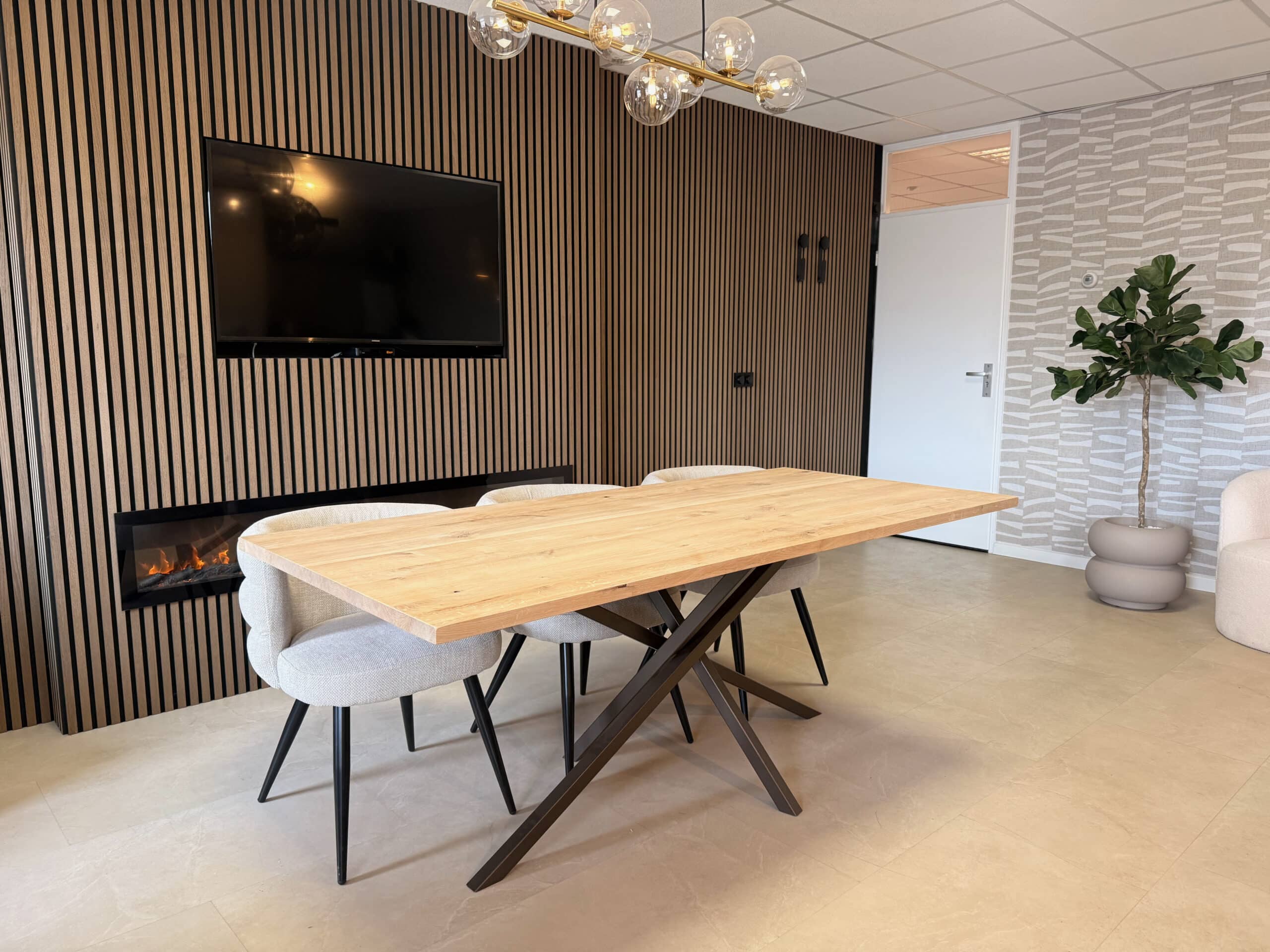 NordXL Eikenhouten tafel Piona